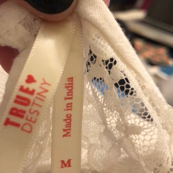 WHITE+LACE BABYDOLL DRESS W/ BUILT IN SLIP - Picture 4 of 4